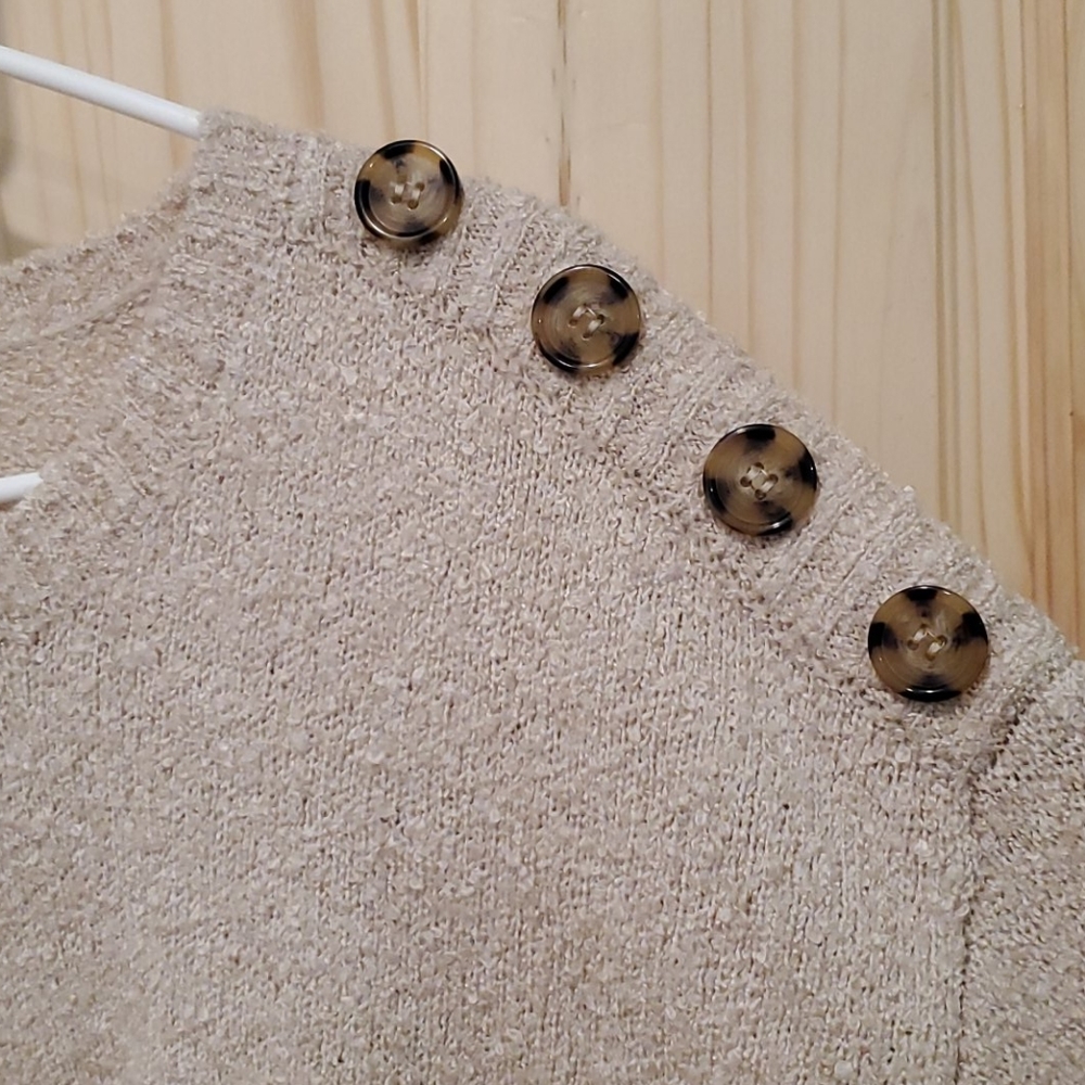 Sweater - Picture 3 of 3